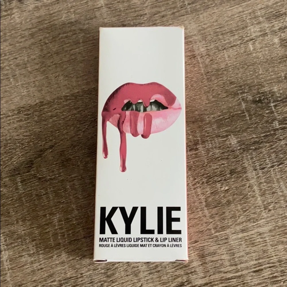 Kylie Cosmetics lip kit - Picture 5 of 6